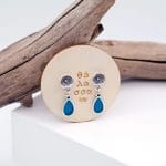 Καρφωτά σκουλαρίκια με γυάλινη σταγόνα - Image 3