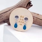 Καρφωτά σκουλαρίκια με γυάλινη σταγόνα - Image 2