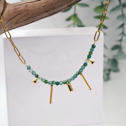 Κοντό κολιέ με χάντρες