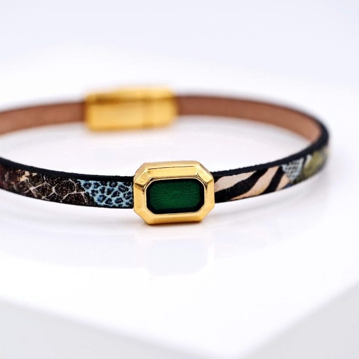 Χειροποίητο δερμάτινο βραχιόλι Enamel green - Image 2