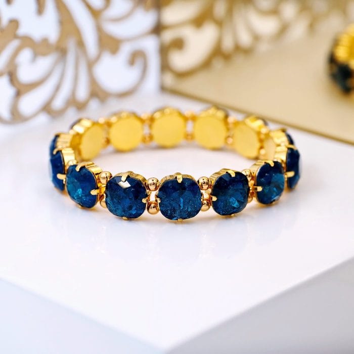 Βραχιόλι με κρύσταλλα Βραχιόλι με κρύσταλλα